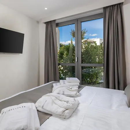 3 Bedroom Front In Krk Krk Town