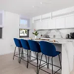 3 Bedroom Front In Krk