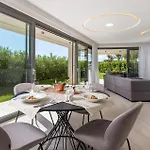 3 Bedroom Front In Krk Krk Town