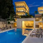 Apartmán 3 Bedroom Front In Krk