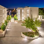 3 Bedroom Front In Krk *