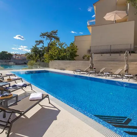 Apartment 3 Bedroom Front In Krk