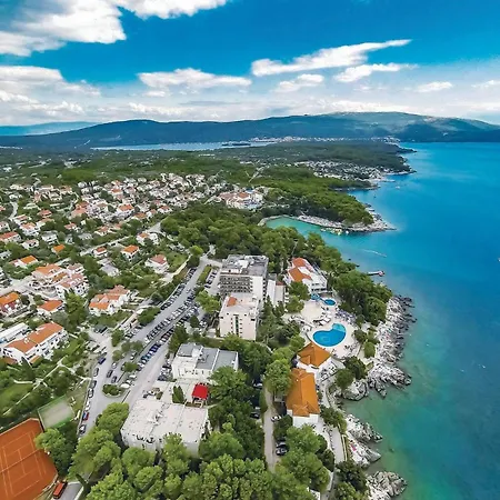 3 Bedroom Front In Krk *